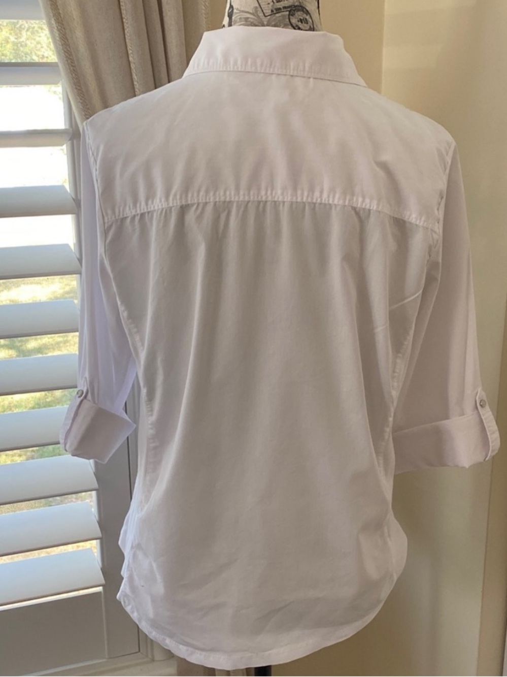 Croft & Barrow Petite Medium White Stretch Button-Up Shirt Roll Tab Sleeves - Picture 7 of 9